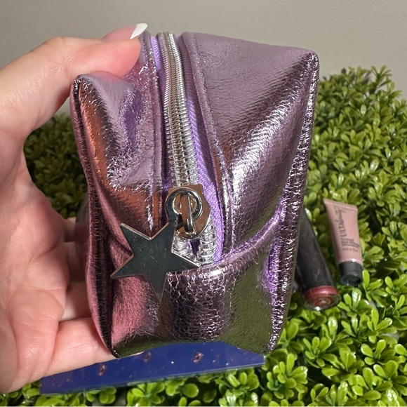 NWT Ulta Beauty Metallic Makeup and Makeup Bag Set - Picture 10 of 12